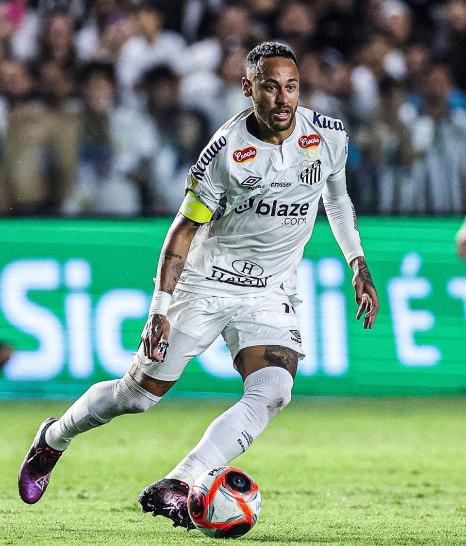 关于内马尔连续十场比赛得分超过反败为胜，TL不断突破！的信息STAR SPORTS下载